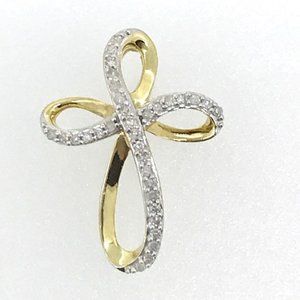NWT .10 ctw diamond cross pendant in 10 kt YG